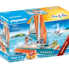 Playmobil: 71043 Family Fun - Catamaran